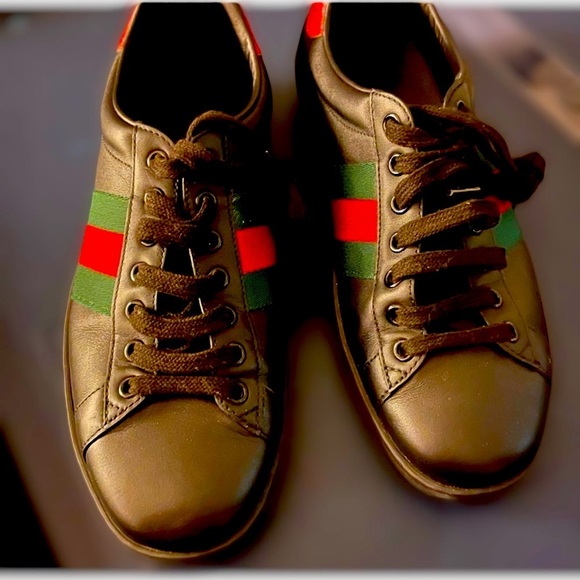GUCCI NEW Ace Low Top Sneakers: Unisex size 40- 6.5 Men Never Worn Firm Price! - Picture 7 of 12